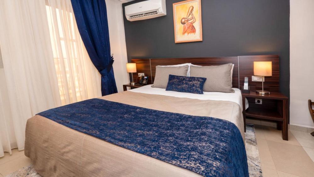 Souare Premium Hotel Conakry Buitenkant foto