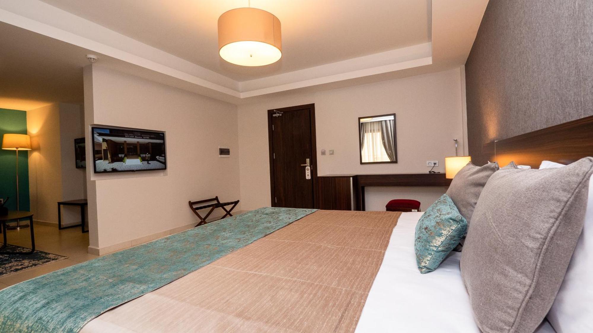 Souare Premium Hotel Conakry Buitenkant foto